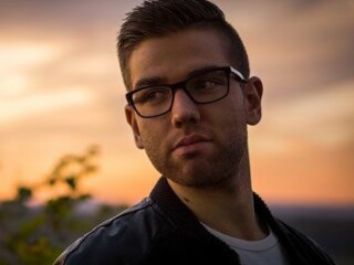 98511ee98a1930b8938e42caf0904d2d